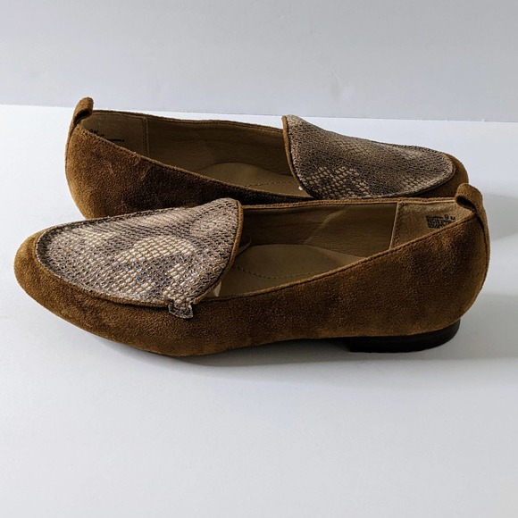 Women's Faux Suede Camel & Snakeskin Flat Loafer Size 9 - Picture 2 of 5